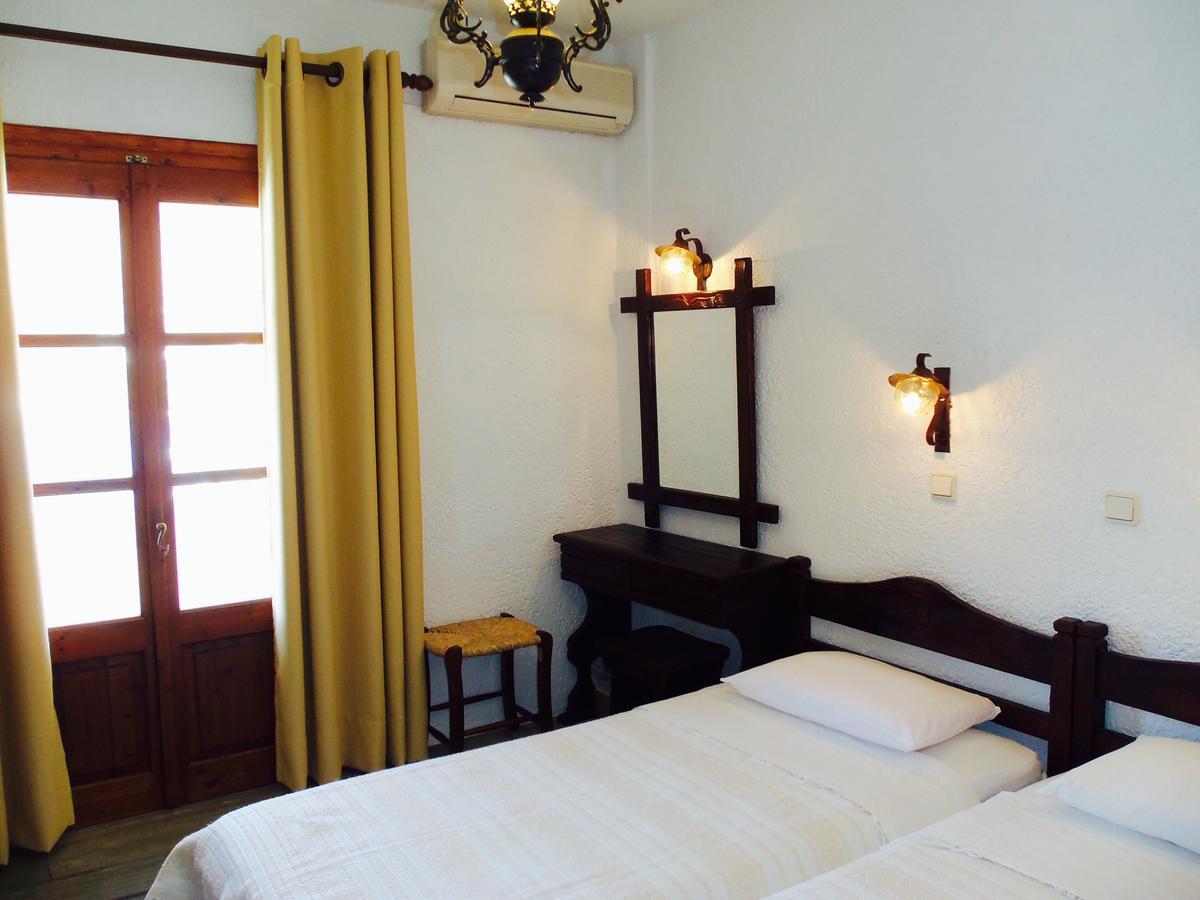 Alexandros Hotel Grikos Bay  Eksteriør billede